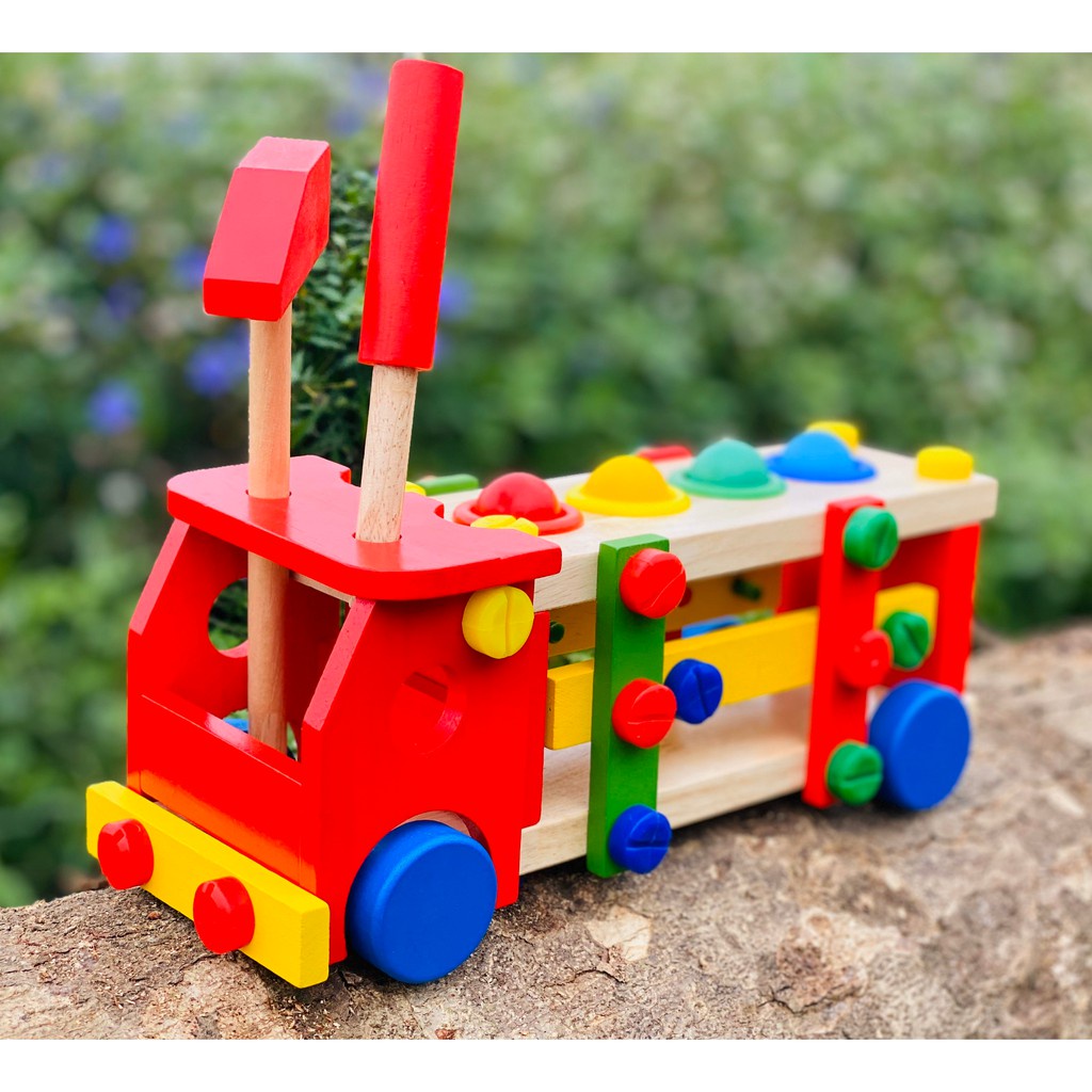 Xe lắp ráp đập bóng