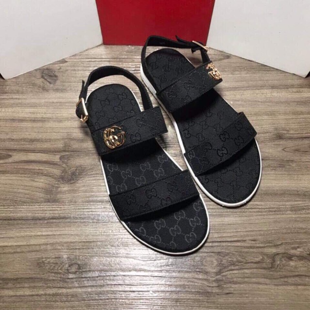 Dép quai hậu GG đen nam