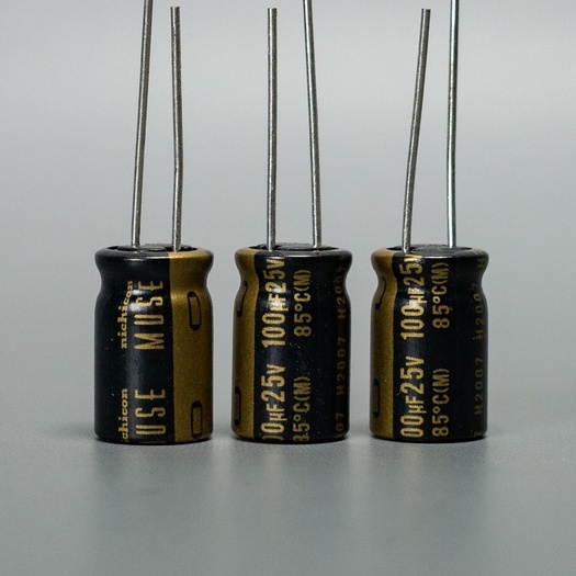 1 x Tụ điện Nichicon KZ Muse 100uF 25V