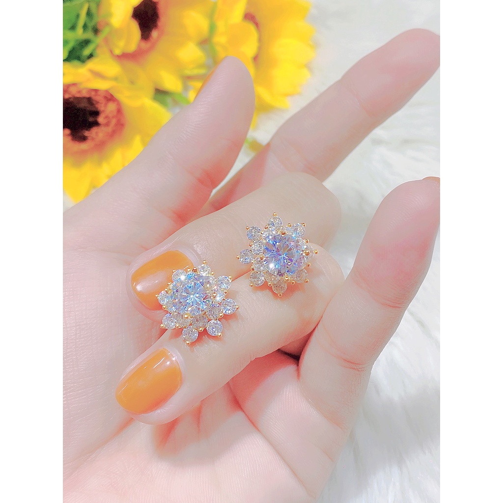 Bông tai nữ - phụ kiện nail đính đá UHA , chuôi cài chắc chắn, kiểu dáĐôi hoa tai nữ đính đá trắng, họa tiết thu hút, n