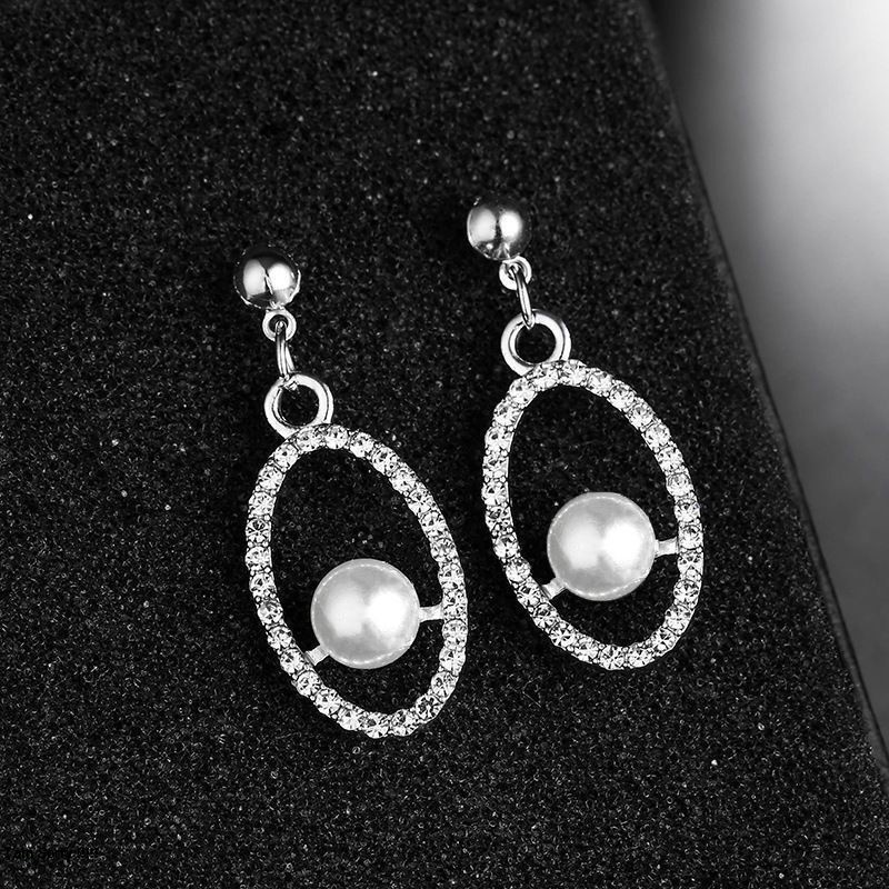 Bông tai hợp kim bạc dài cầu kỳ đính châu trắng thời trang hàn quốc nữ tính YU39