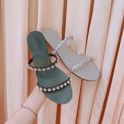 SHU STORE - DÉP NỮ THỜI TRANG 2 QUAI ĐÍNH ĐÁ NGÔI SAO ĐẾ BỆT