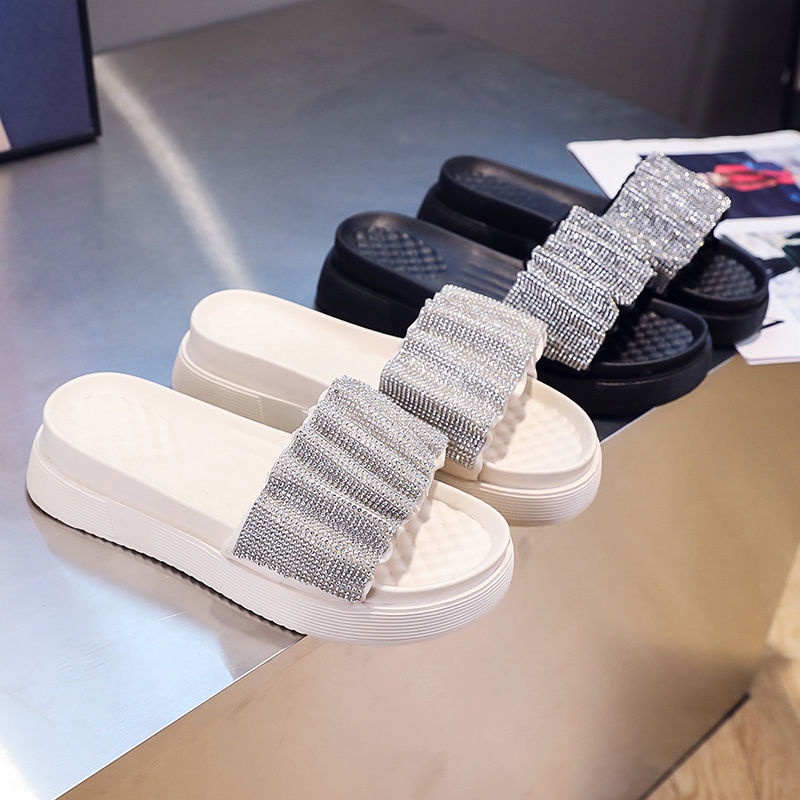 Giày Sandal Phẳng Chống Trượt Kiểu Mới Thời Trang Cho Nữ 2022