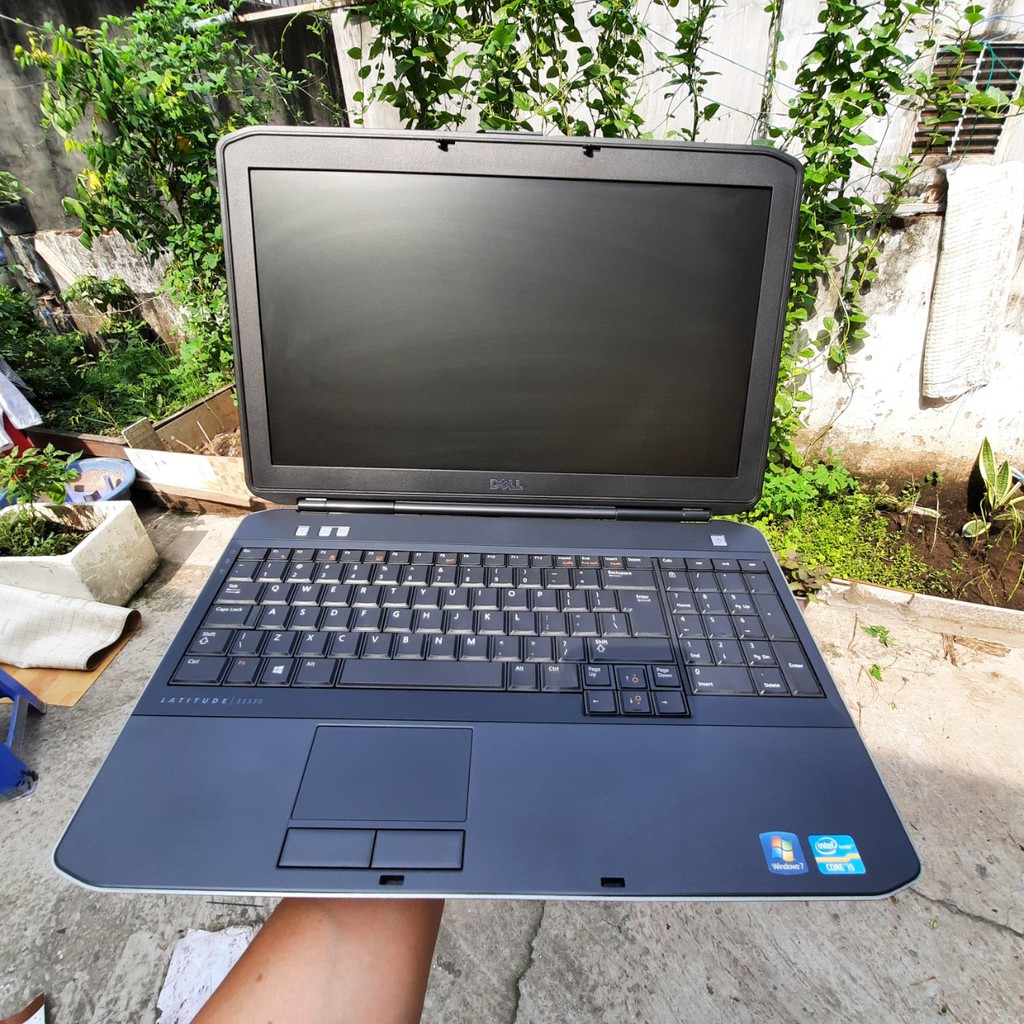 Laptop Dell Latitude E5530 siêu bền