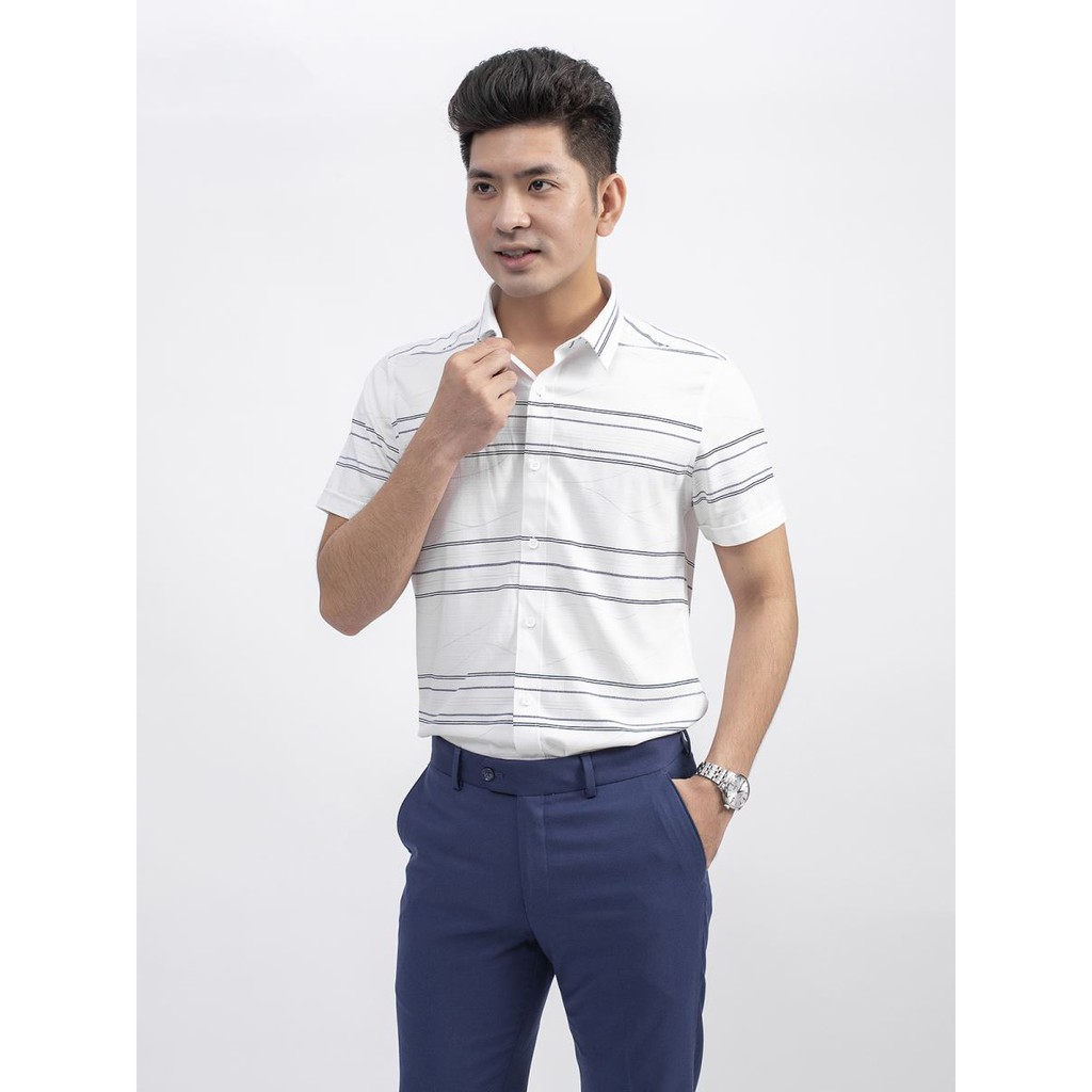 Áo Sơ Mi Nam Ngắn Tay ARISTINO ASS051S9 Somi Công Sở Cao Cấp Màu Trắng kẻ xanh đậm Vải sợi sồi Dáng ôm tà lượn không túi