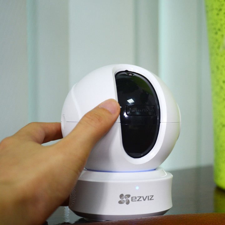 Camera Wifi Thông Minh xoay 360 CS-CV246 , theo dõi chuyển động , đàm thoại 2 chiều ,bảo hành chính hãng