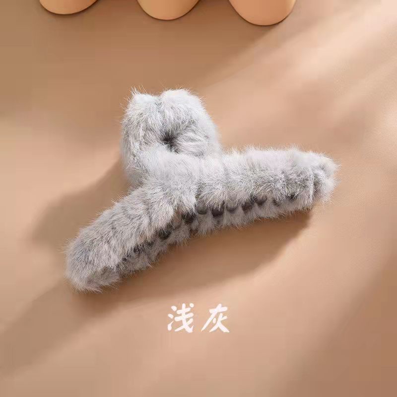 Kẹp tóc càng cua phối lông phong cách Hàn quốc dễ thương