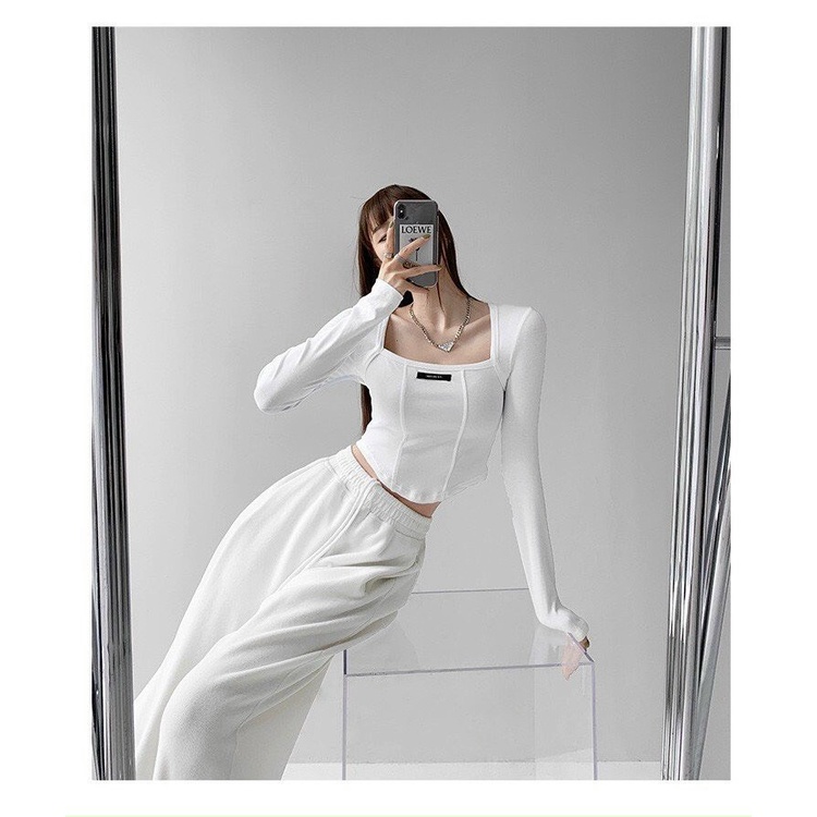 Áo Croptop Cổ Vuông Tay Dài Vạt Bầu Kèm Tag Sang Chảnh