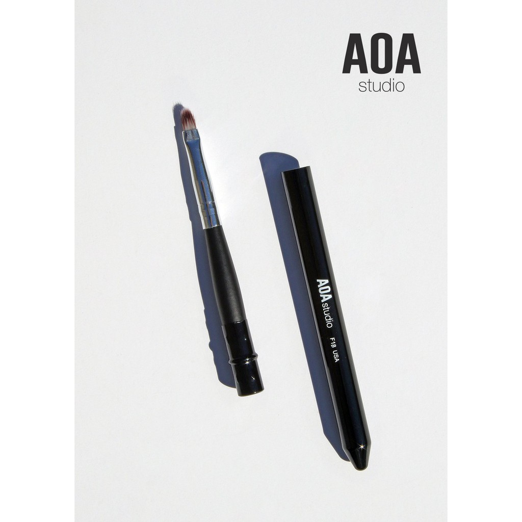 CỌ MÔI AOA STUDIO F18 - TRAVEL LIP BRUSH