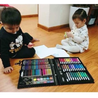 Hộp màu 150 chi tiết/ bút màu/ bút vẽ