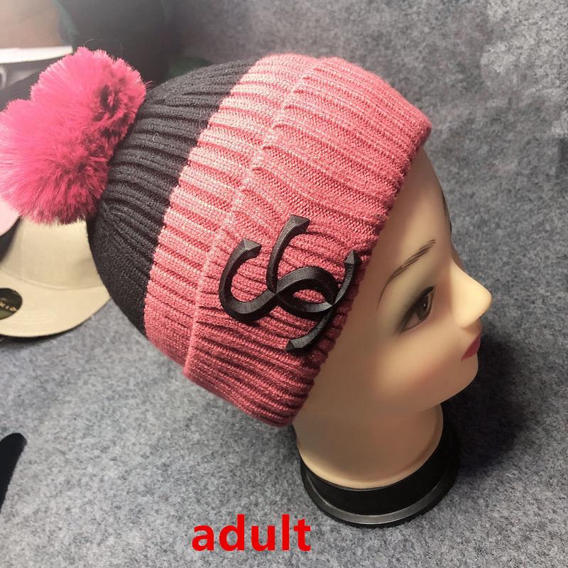 Lovely family wool hat for babies