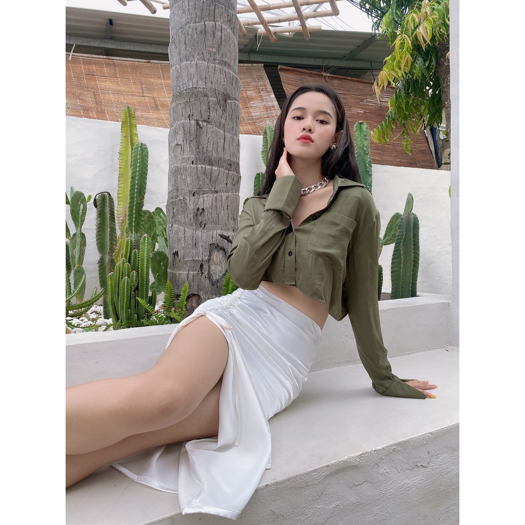 Chân Váy Xẻ Tà Cao Dáng Dài Satin Rút Dây - YCV018270