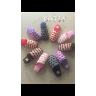 combo 2 đôi dép nỉ đi trong nhà