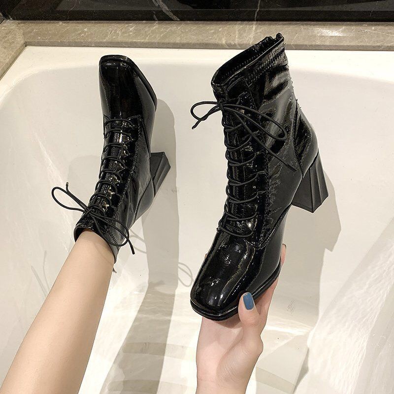 Giày Boot cổ cao da bóng đan dây phong cách Hàn quôc cực xinh