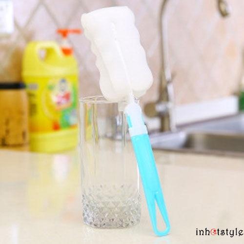 Cọ bọt biển dùng để vệ sinh chai lọ tiện dụng