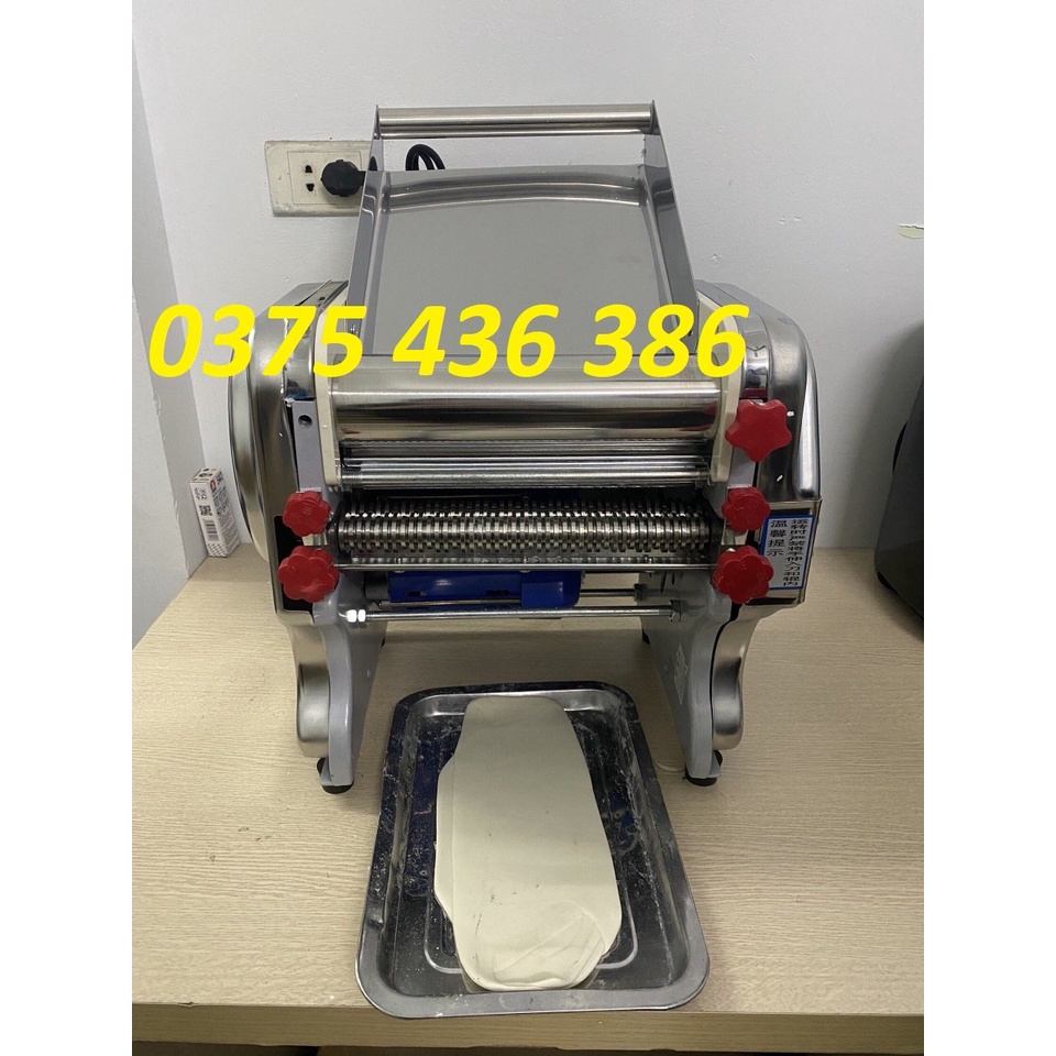 Máy cán bột làm vỏ bánh bao, há cảo, sủi cảo chạy bằng điện FKM220