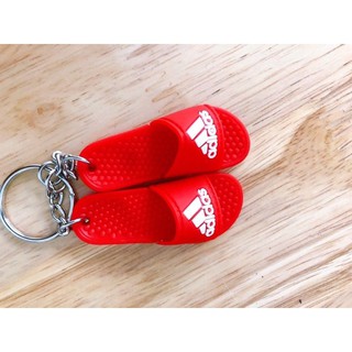 MÓC KHOÁ ĐÔI DÉP ( MÀU NGẪU NHIÊN )