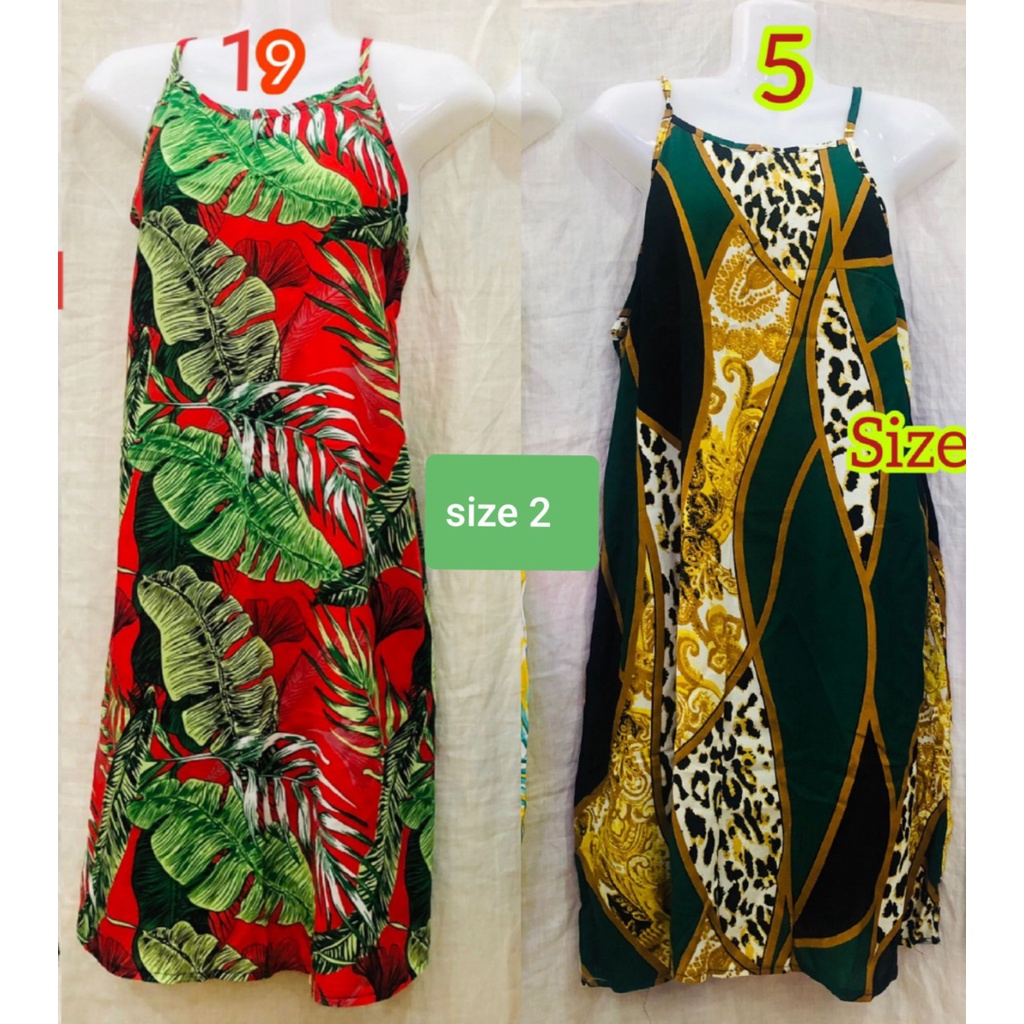 Đầm yếm form suông