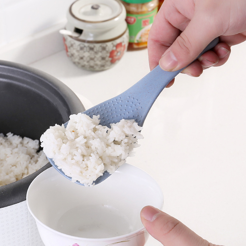 Vá xới cơm bằng nhựa PP chống dính tiện lợi
