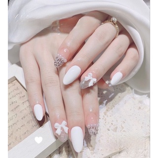 Nailbox cô dâu nhẹ nhàng , tinh tế