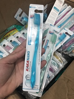 Bàn chải đánh răng KakaNano (1 cái)