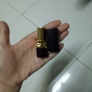 Vỏ son handmade viền vàng