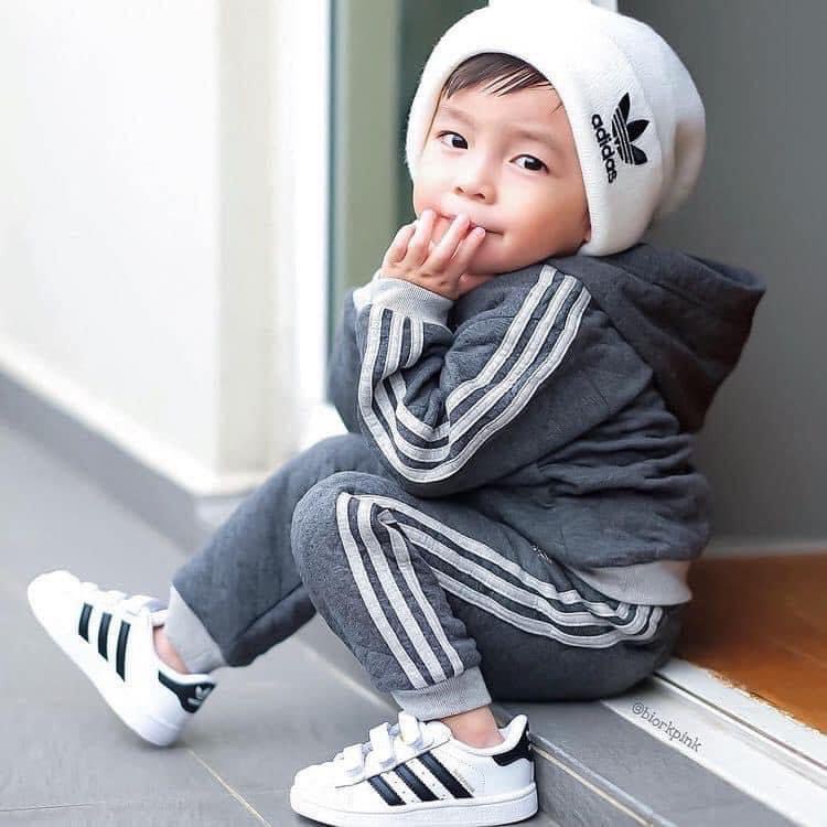 Giày thể thao bé trai, bé gái 3 sọc cao cấp hàng loại 1, êm bền chống trượt cho bé từ 1-10 tuổi