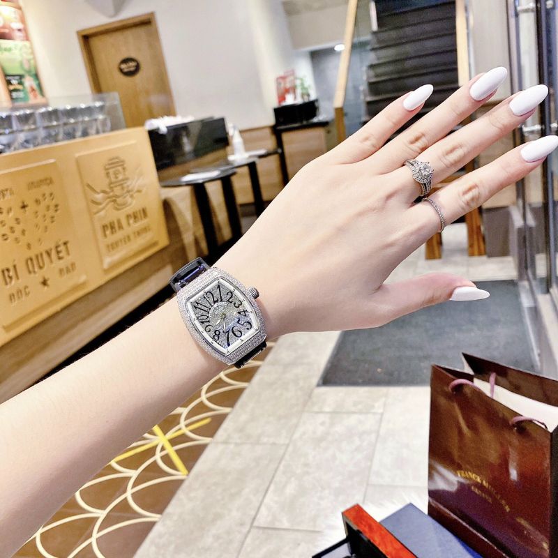 Đồng hồ nữ dây da Franck muller FM5855 mặt trắng fullbox,chống nước,vỏ thép không gỉ,đồng hồ nữ cao cấp