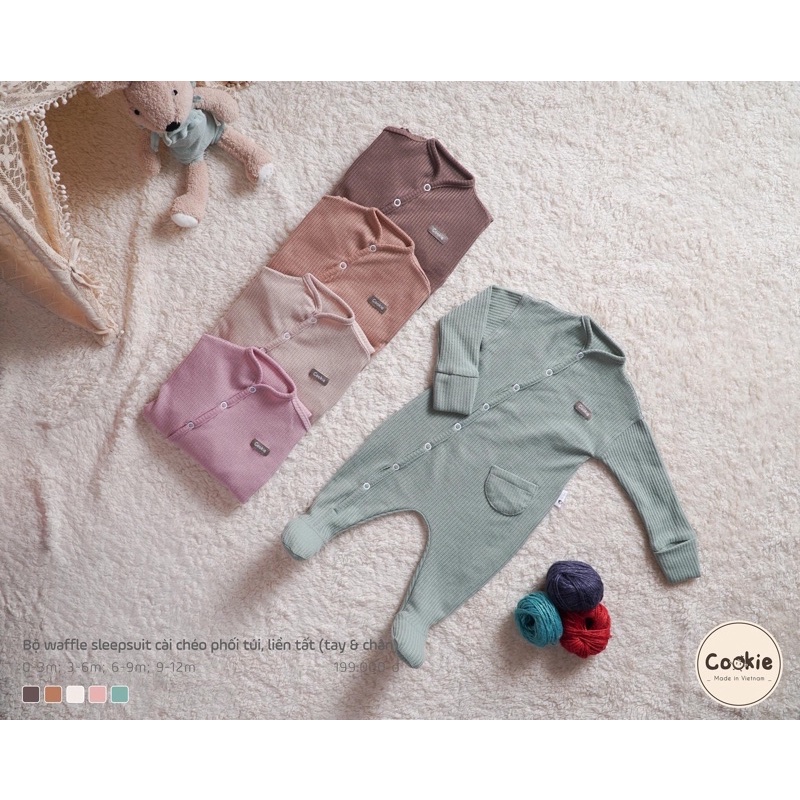 COOKIE - Bộ Sleepsuit Cài Chéo Phối Túi, Liền Tất Waffle