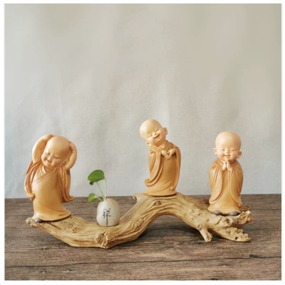 Kệ trang trí hình khúc gỗ
