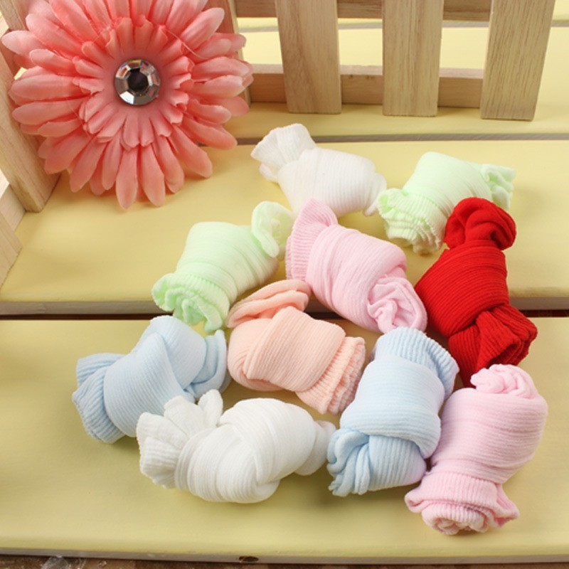 Tất cotton nhiều màu sắc đơn giản cho bé