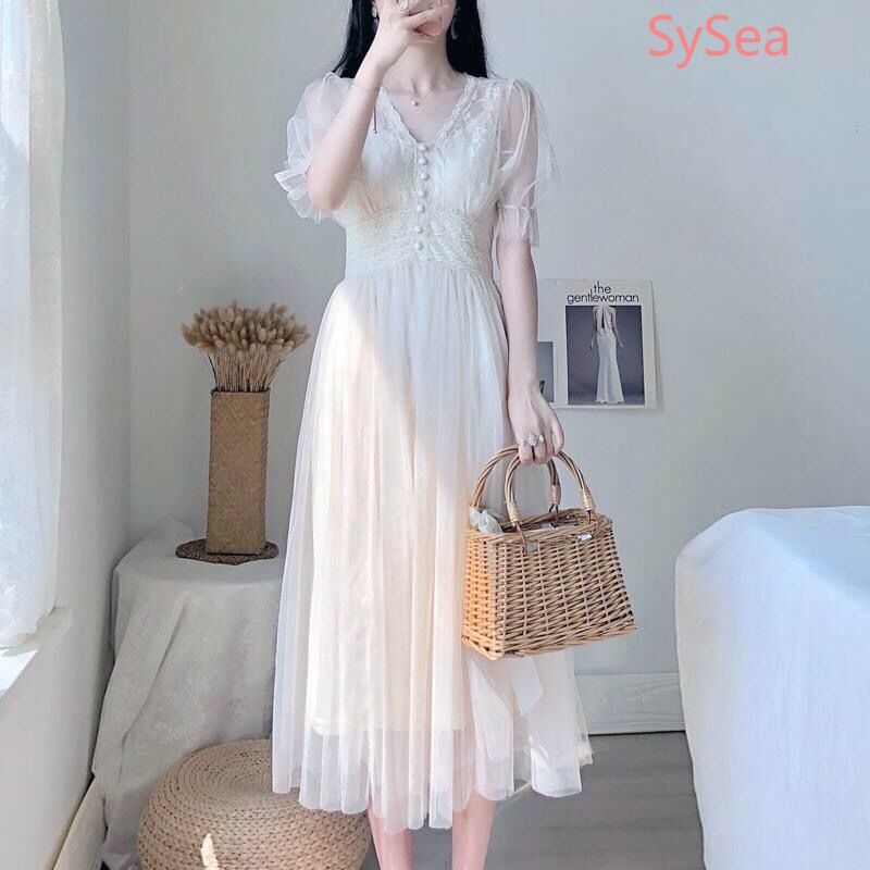 Đầm dài tay phối lưới sành điệu cho nữ