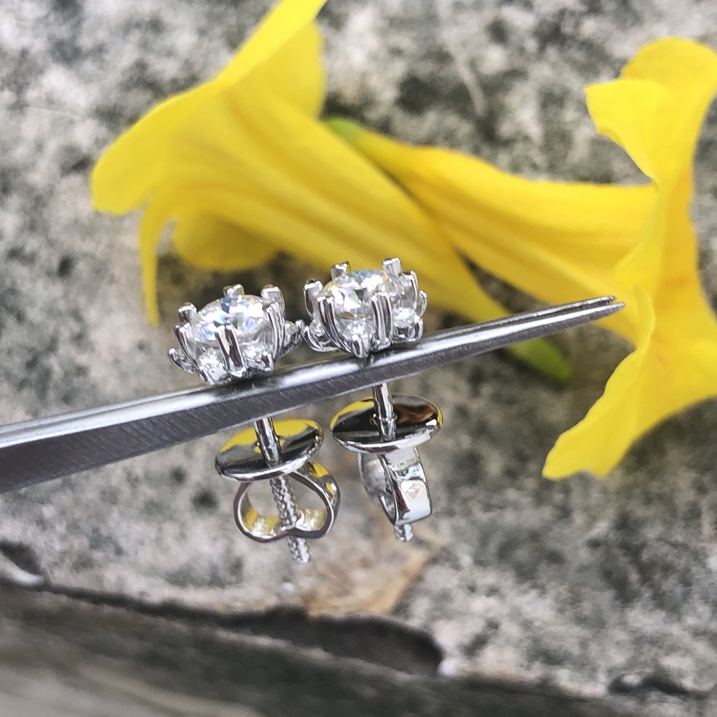 Bông tai moissanite chất liệu bạc 925 xi bạch kim
