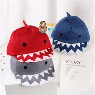 Mũ lưỡi trai cá mập