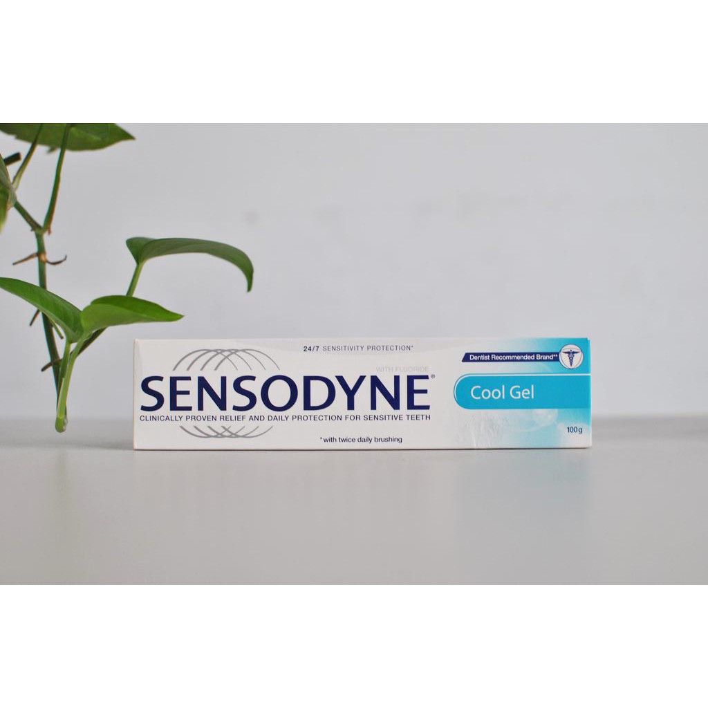 Kem Đánh Răng Mát Lạnh Sensodyne Cool Gel 100g