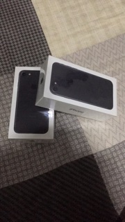 Điện thoại Apple iPhone 7 - 32GB