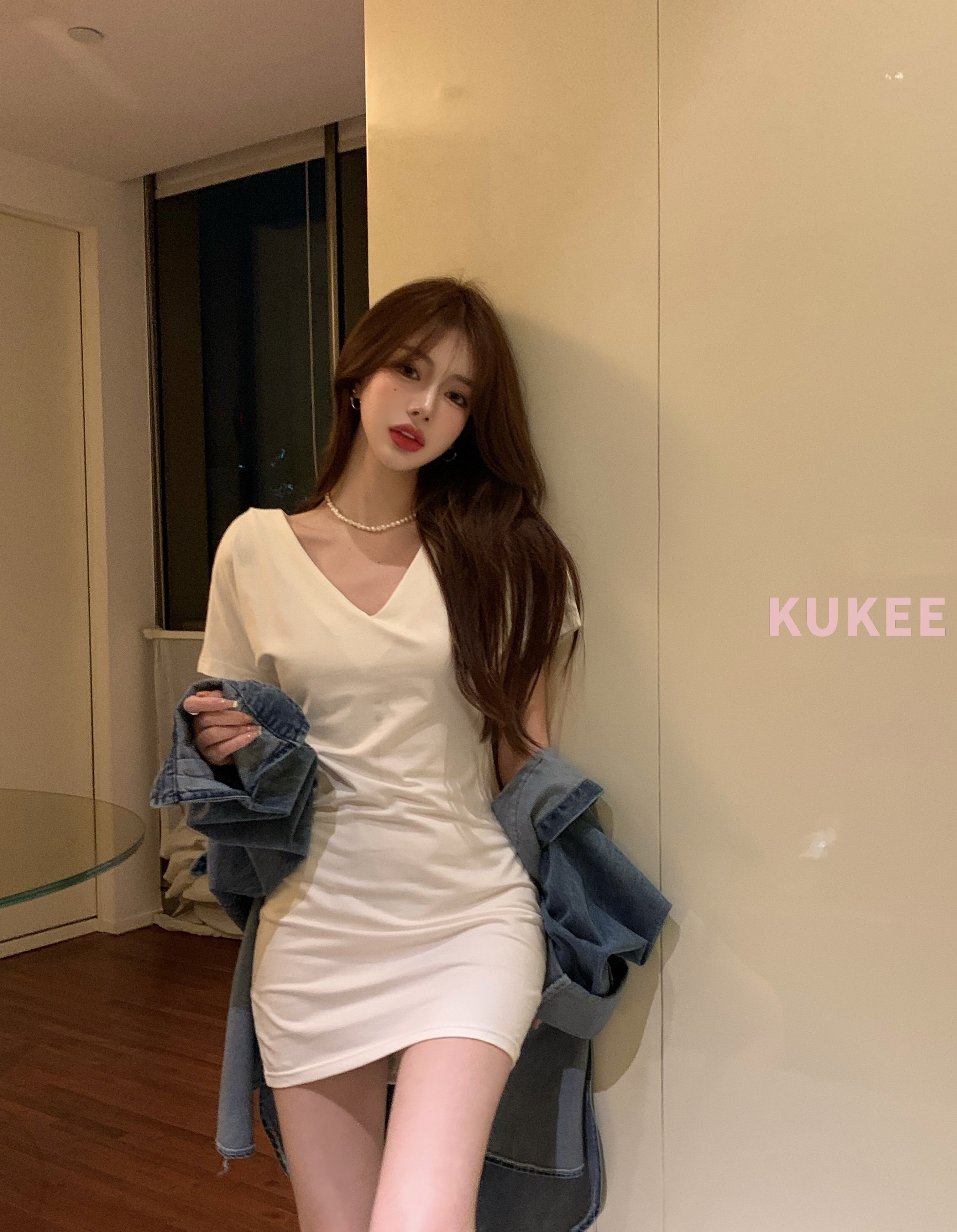 Đầm Chữ A Cổ Chữ V Thiết Kế Đơn Giản Phong Cách Hàn Quốc | BigBuy360 - bigbuy360.vn