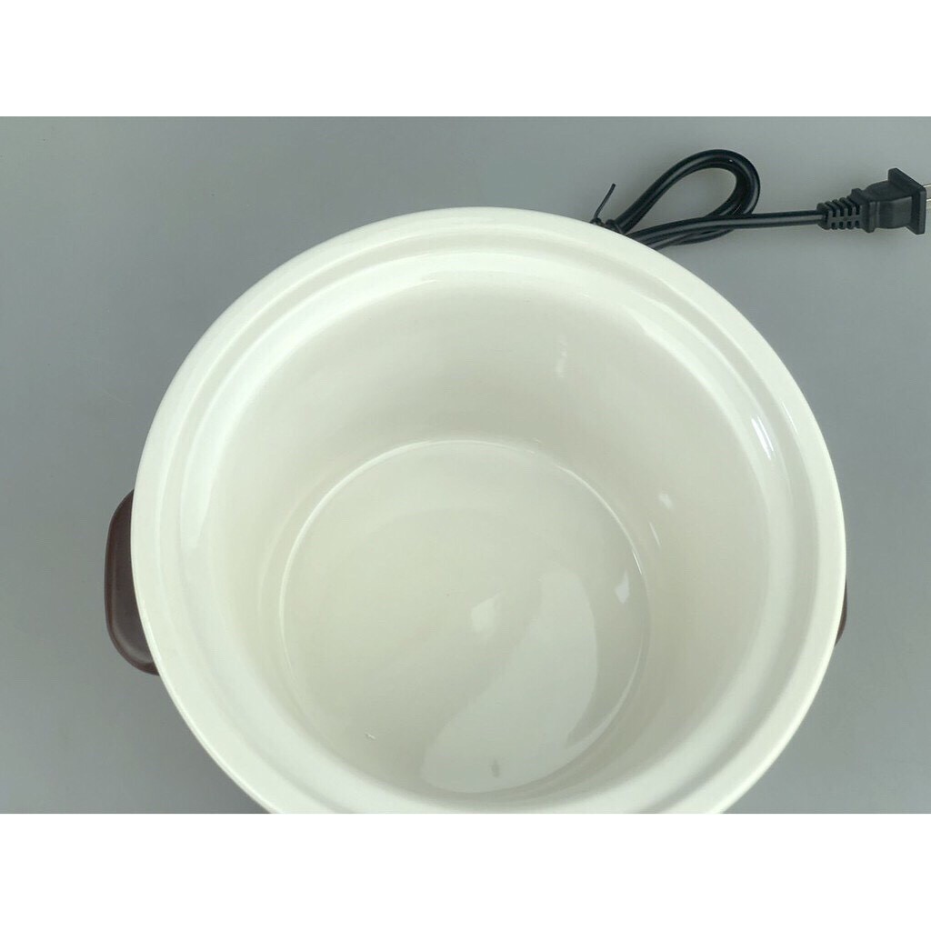 Nồi nấu chậm Fujika FJ-KC15 dùng để hầm cháo em bé, chưng yến, kho cá giữ được hương vị của thức ăn - KILA