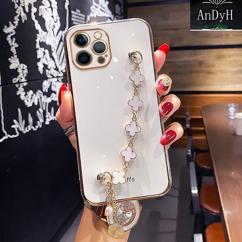 Ốp điện thoại viền thẳng bảo vệ camera có dây đeo cổ tay họa tiết cô gái dễ thương cho iphone 13 Pro Max