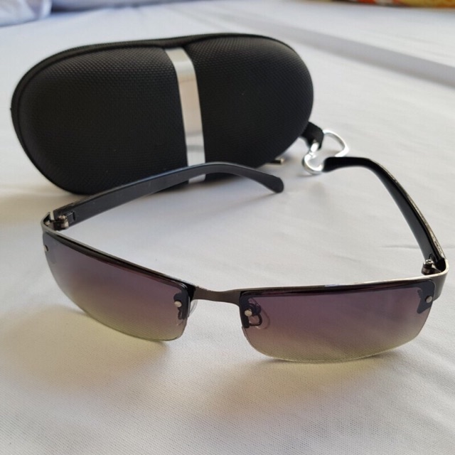 Kính mát nam đi đường chống bụi ôm mặt | BigBuy360 - bigbuy360.vn