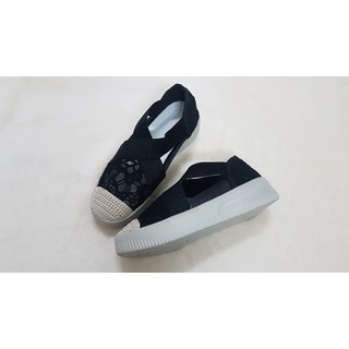 Giày ren nhẹ êm size 37, 35