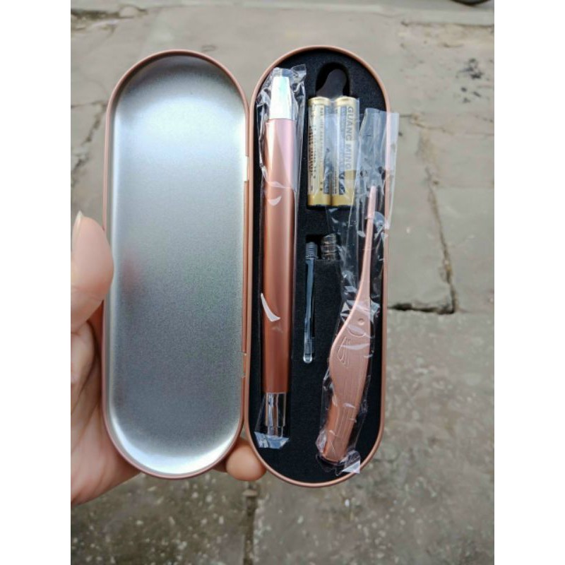 Ráy tai có đèn led siêu sáng tiện lợi dễ dàng dành cho cả nhà luôn nè