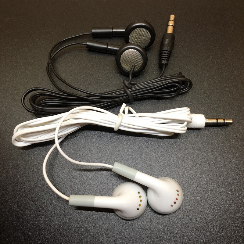 Tai nghe thế hệ 2 tiện dụng cho máy tính xách tay