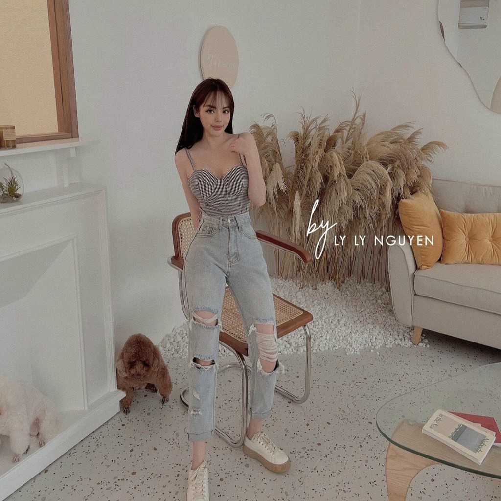 Sét áo cúp kate + quần jean. Có 1 màu. Size dưới 54kg vừa. KÈm hình chụp thật 100%. Đơn giản mà đẹp nha