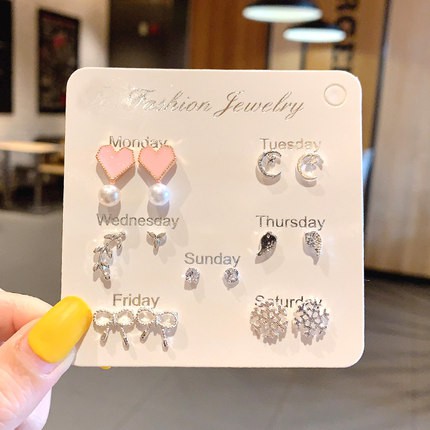 Bông Tai Thiết Kế Nhiều Kiểu Đơn Giản Và Trẻ Trung Thời Trang 2021