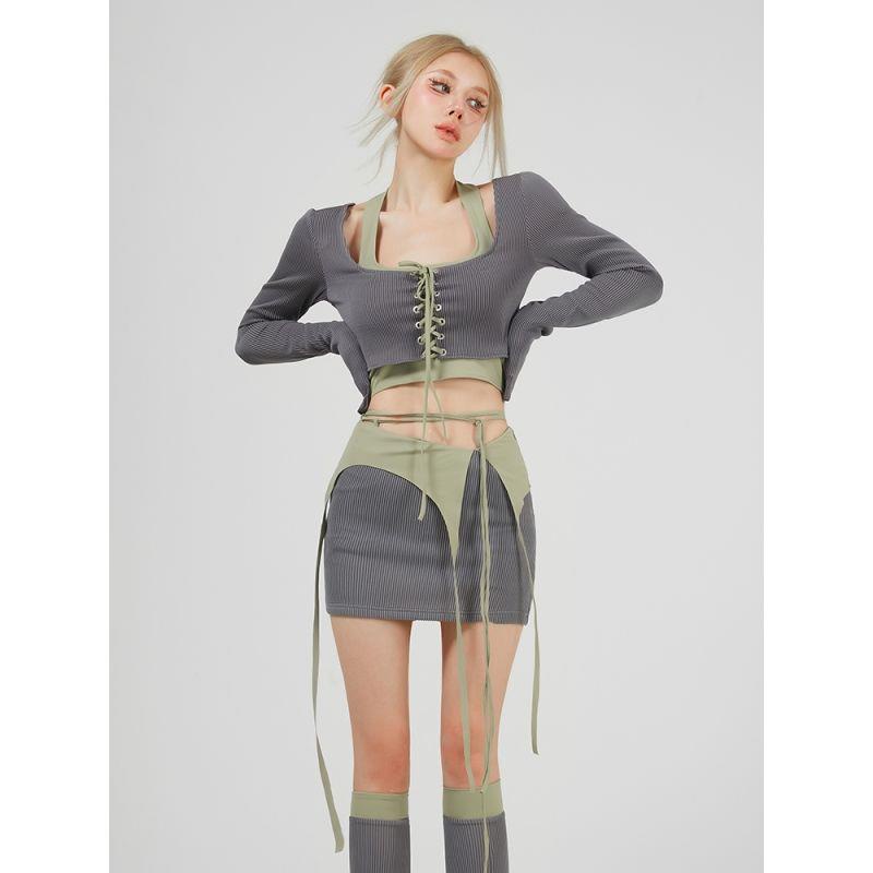 Áo Lửng Tay Dài Buộc Dây Phối Chân Váy Ngắn Màu Sắc Gợi Cảm Thời Trang Mùa Thu Phong Cách Mới