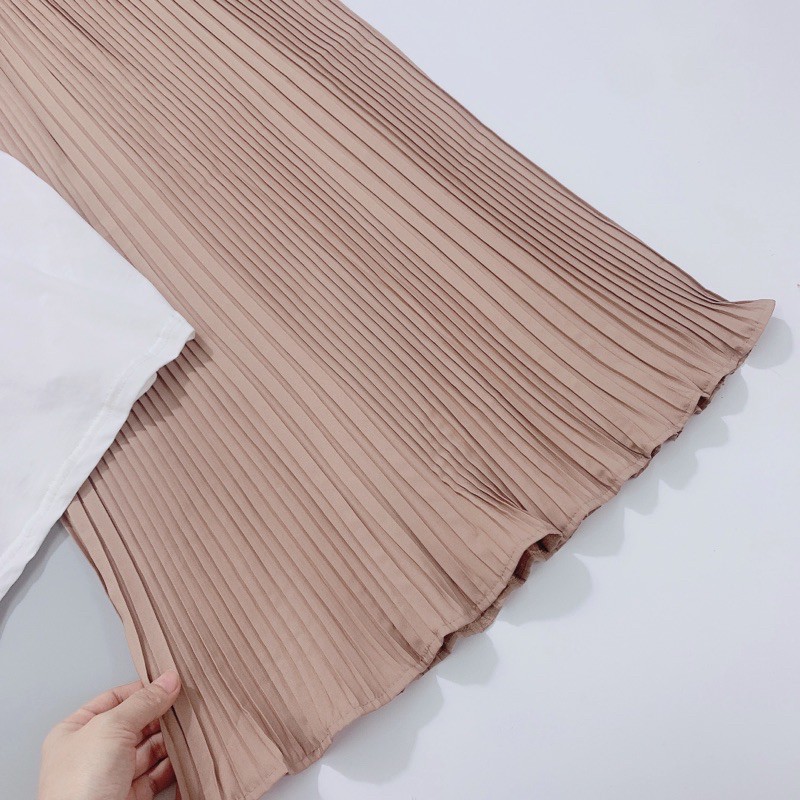 SNU158 - SET NỮ ÁO TRẮNG GẤU FF MIX CVAY DẬP LI NÂU | BigBuy360 - bigbuy360.vn