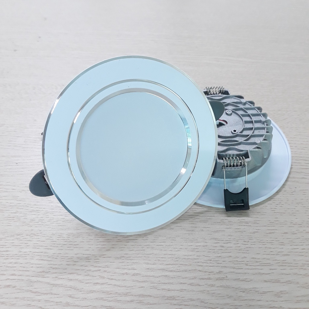 Đèn led âm trần viền bạc 7w 3 chế độ màu - Phi 90