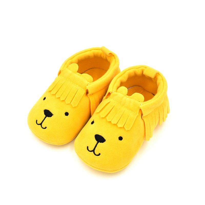 Giày cotton đế mềm thiết kế hình gấu xinh xắn cho bé