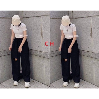 Set áo croptop trắng in hoa cúc + quần thun ống rộng rách gối